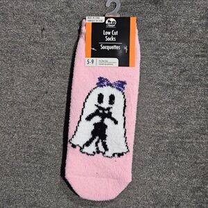 Seasonal Collection Pink Fuzzy Ghost Low Cut Socks Halloween Fits Sizes 5-9 NEW